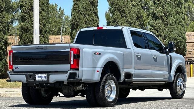 2025 Ford F-450 Super Duty XLT
