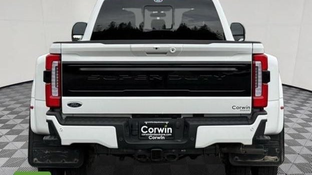 2026 Ford F-450 Super Duty XLT