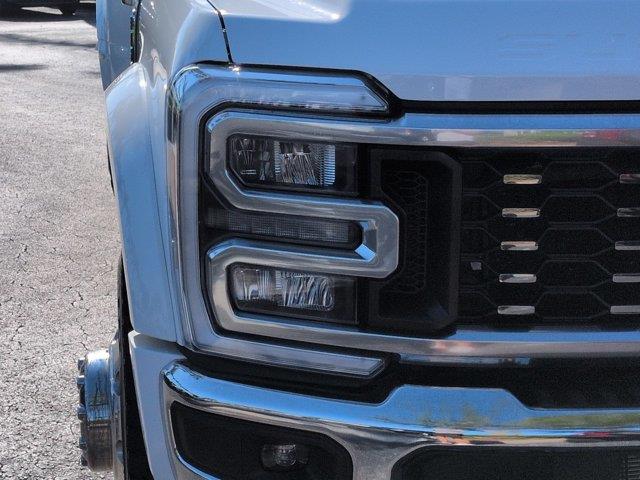 2026 Ford F-450 - $99,898