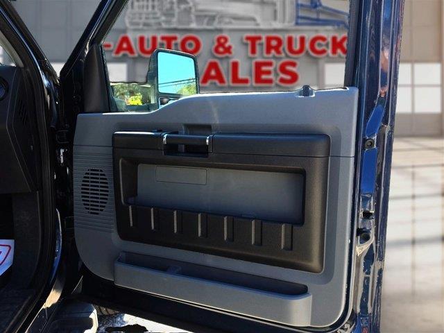 2016 Ford F-450 - $46,900