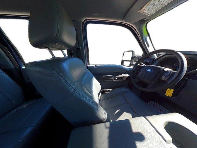2016 Ford F-450 - $46,900