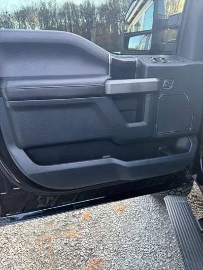 2022 Ford F-450 Super Duty 4X4 Platinum 4DR Crew Cab 8 FT. LB DRW Pickup