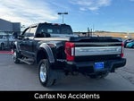 2022 F-450 Super Duty Thumbnail 2