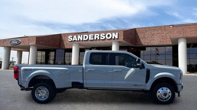 2025 Ford F-450 Super Duty King Ranch