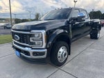 2025 F-450 Super Duty Thumbnail 3