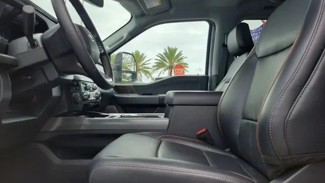 2025 Ford F-450 Super Duty King Ranch