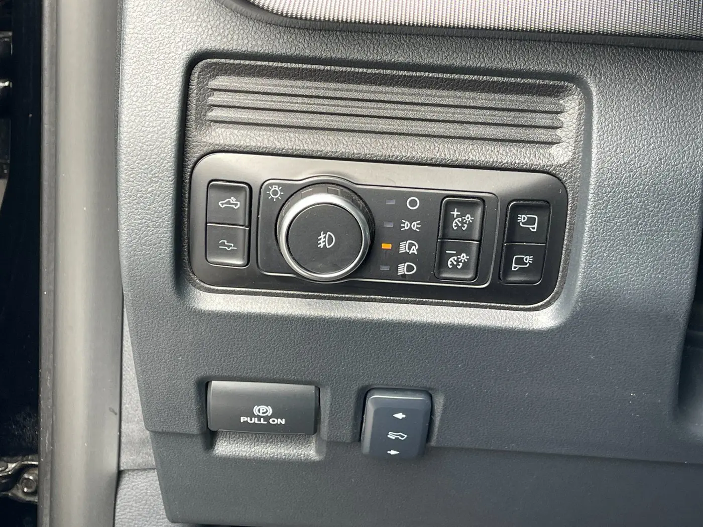 2025 Ford F-450 - $91,919