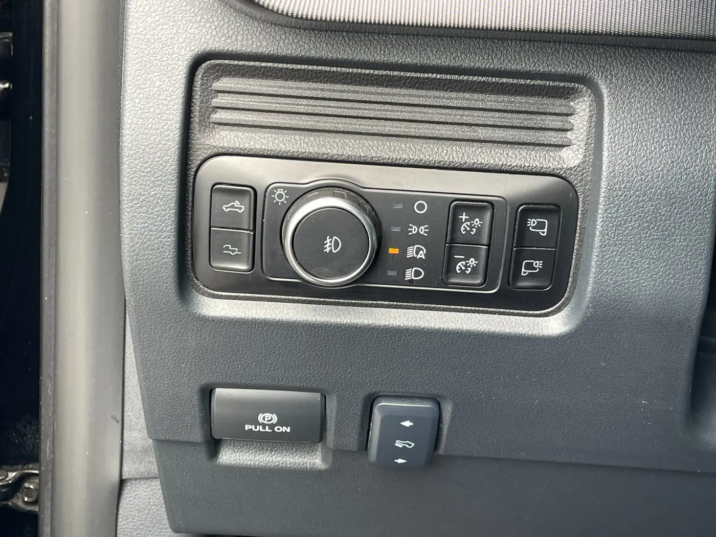 2025 Ford F-450 - $91,966