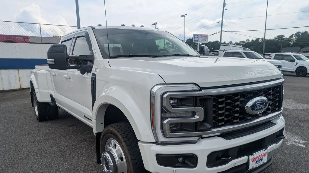 2025 Ford F-450 Super Duty King Ranch