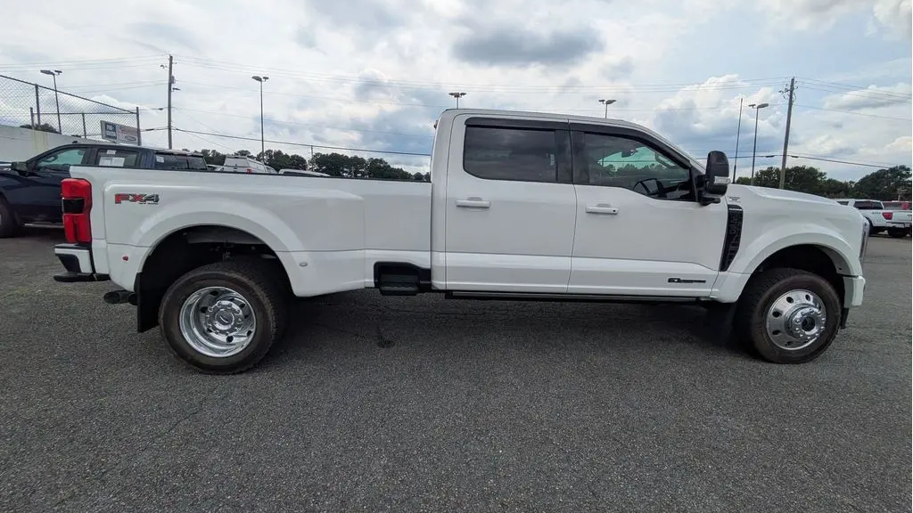 2025 Ford F-450 Super Duty King Ranch