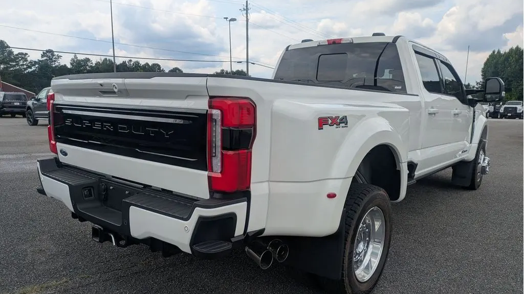 2025 Ford F-450 Super Duty King Ranch