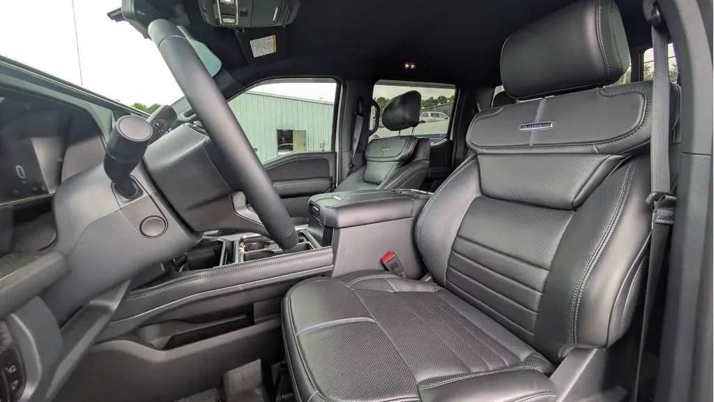 2025 Ford F-450 Super Duty King Ranch