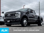 2025 F-450 Super Duty Thumbnail 2