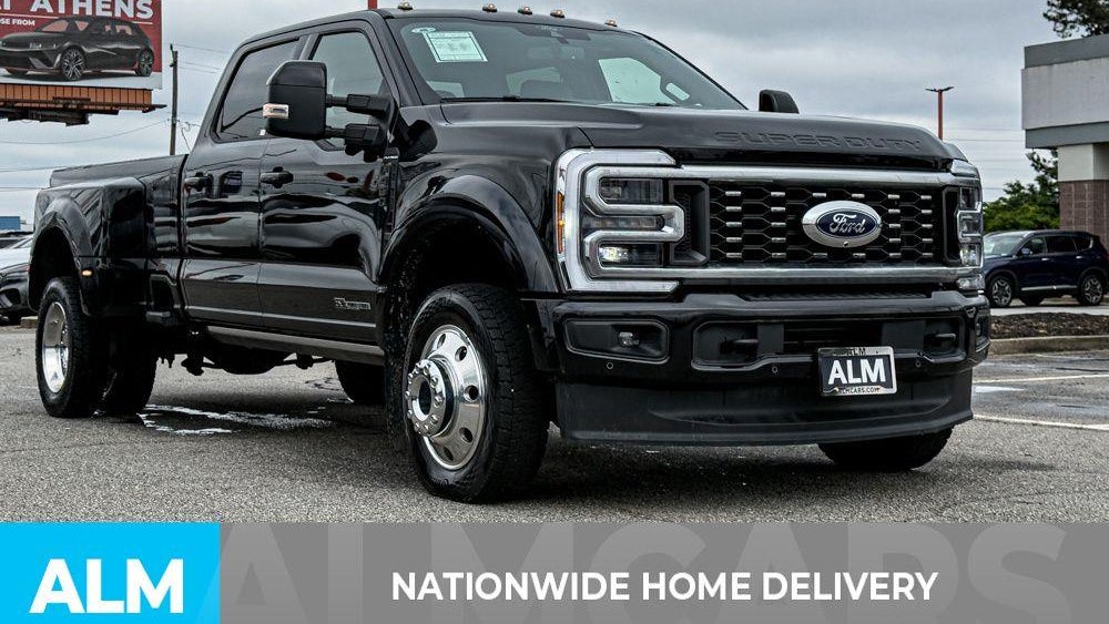 2025 Ford F-450 Super Duty Platinum