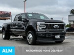 2025 F-450 Super Duty Thumbnail 4