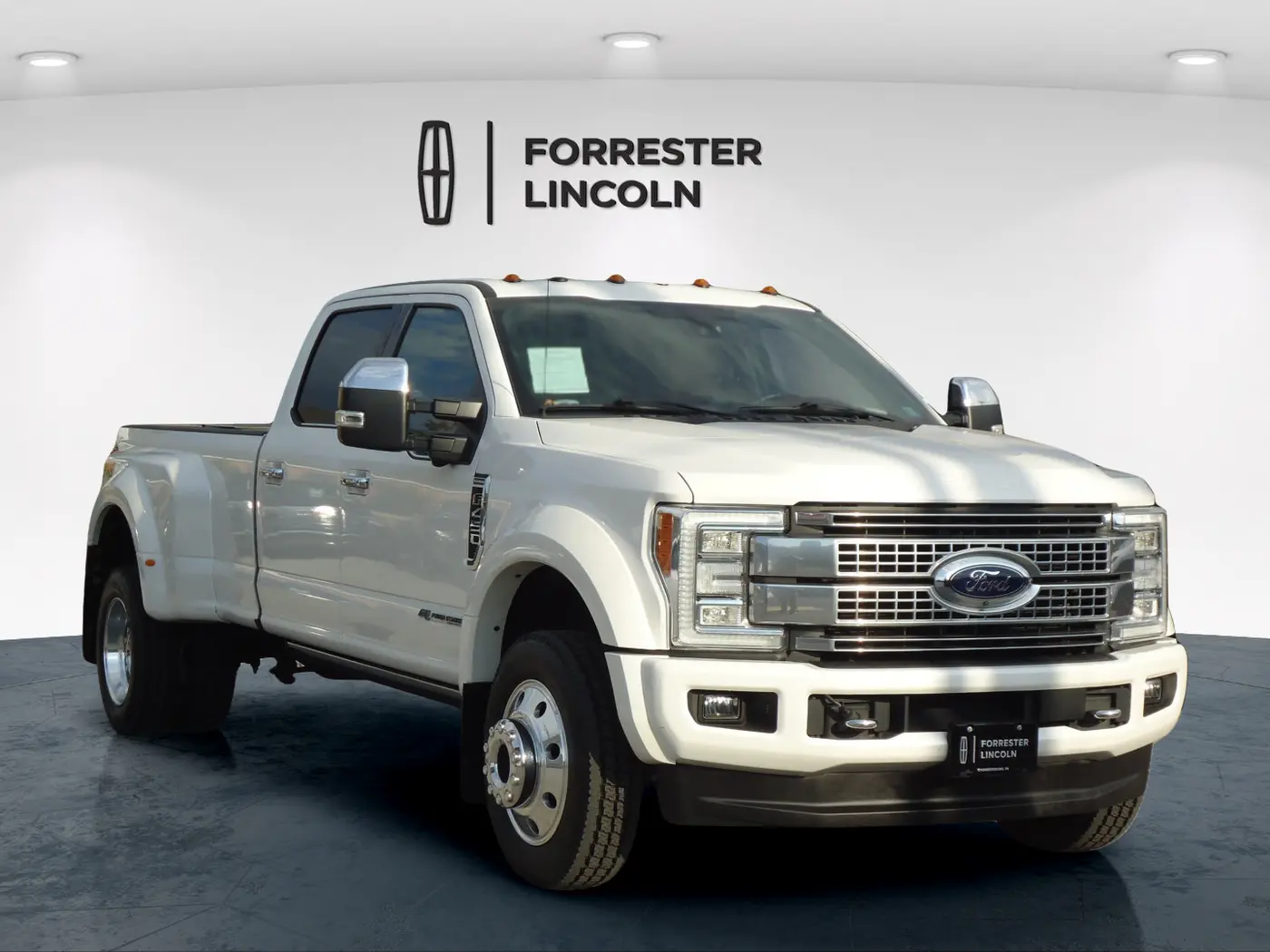 2018 Ford F-450 - $72,900