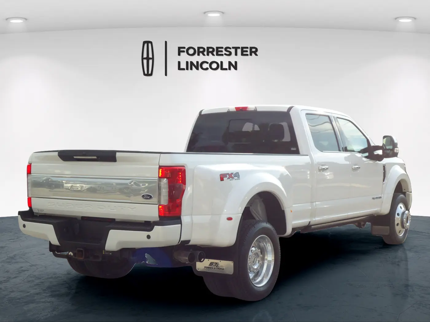 2018 Ford F-450 - $72,900