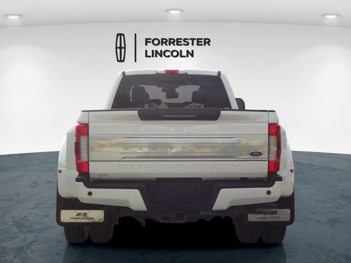 2018 Ford F-450 - $72,900