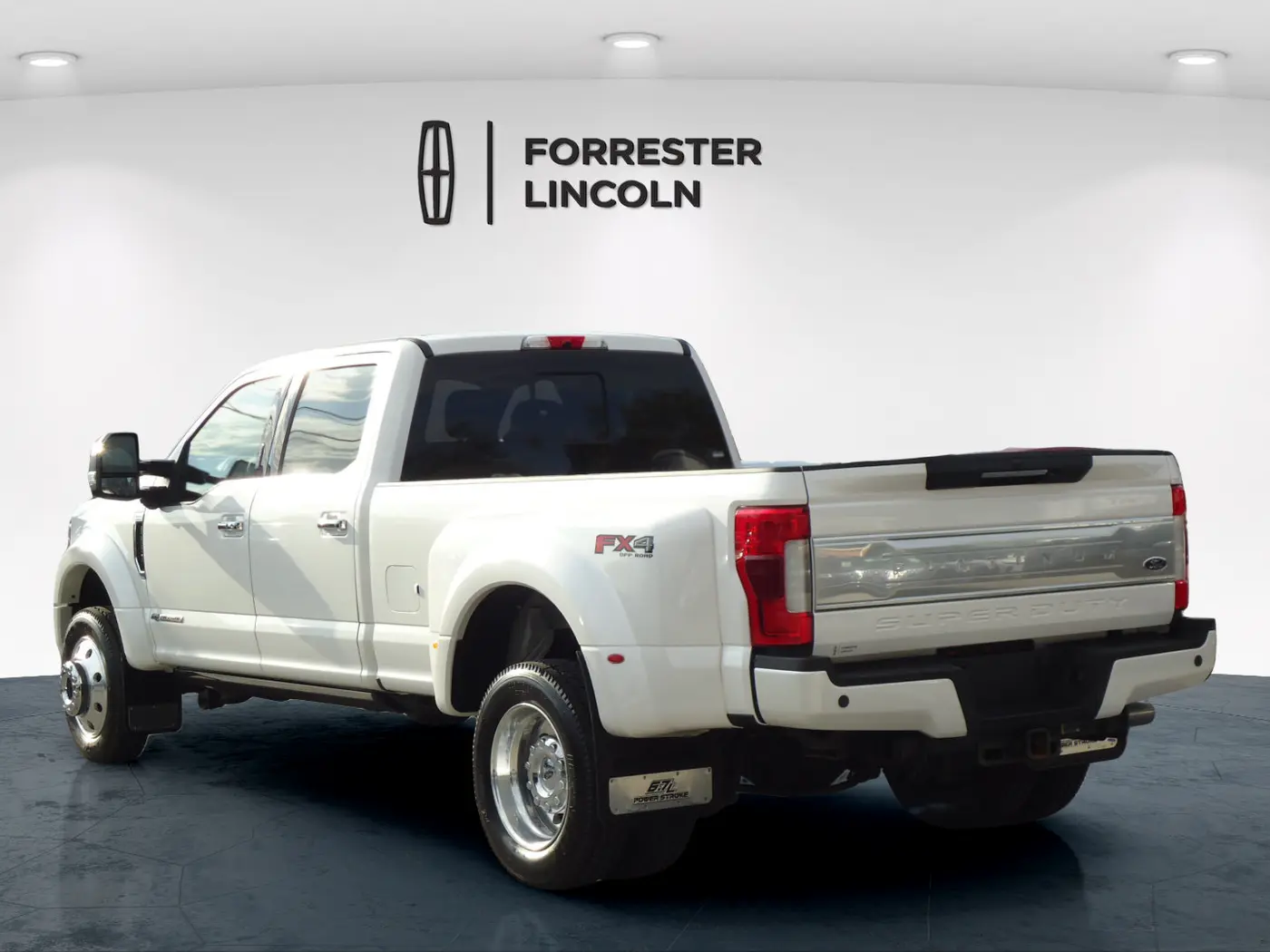 2018 Ford F-450 - $72,900