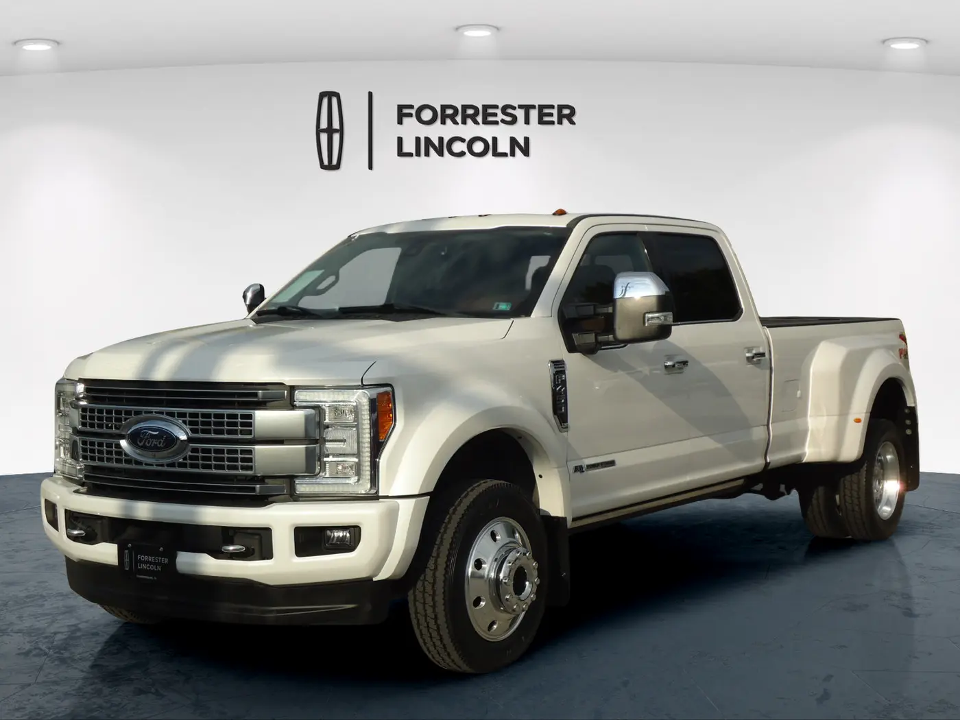 2018 Ford F-450 - $72,900