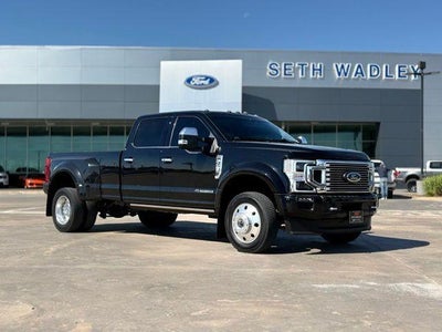 Photo of a 2022 Ford F-450 Super Duty 4X4 King Ranch 4DR Crew Cab 8 FT. LB DRW Pickup for sale