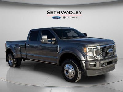 2022 Ford F-450 Super Duty 4X4 Limited 4DR Crew Cab 8 FT. LB DRW Pickup