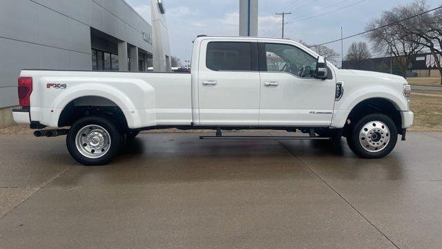 2022 Ford F-450 Super Duty Lariat