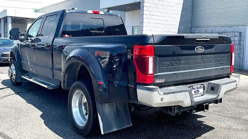 2022 Ford F-450 Super Duty Lariat