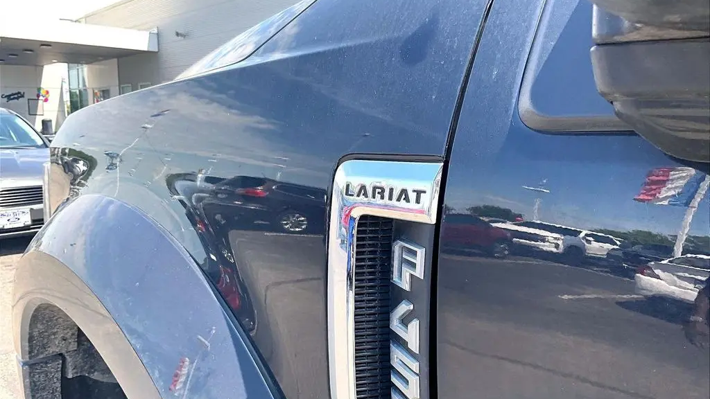 2022 Ford F-450 Super Duty Lariat