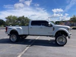 2022 F-450 Super Duty Thumbnail 2