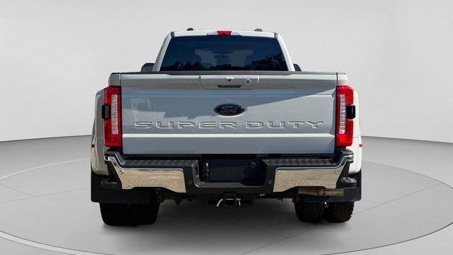 2025 Ford F-450 Super Duty King Ranch
