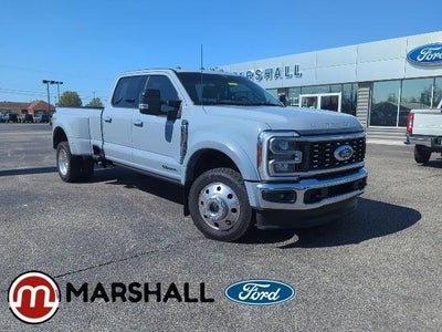 Photo of a 2026 Ford F-450 Super Duty 4X4 XLT 4DR Crew Cab 8 FT. LB DRW Pickup for sale