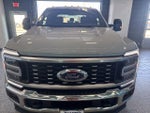 2026 F-450 Super Duty Thumbnail 2