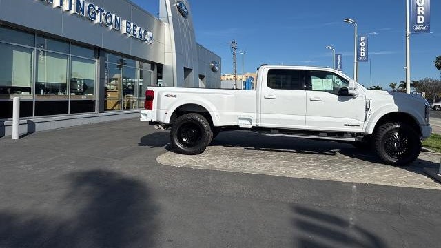 2026 Ford F-450 Super Duty XLT