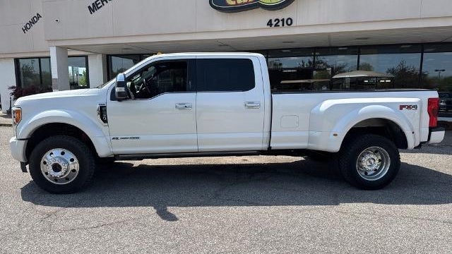2017 Ford F-450 Super Duty King Ranch