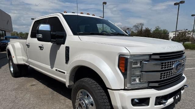 2017 Ford F-450 Super Duty King Ranch