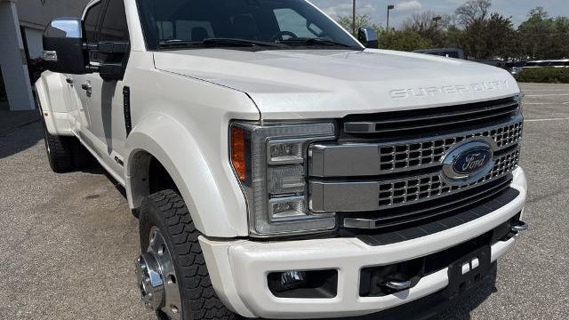 2017 Ford F-450 Super Duty King Ranch