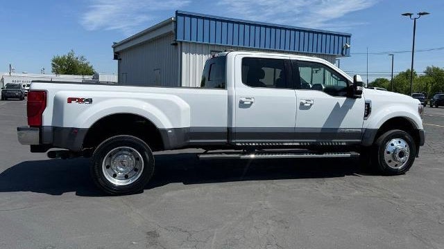 2022 Ford F-450 Super Duty Lariat