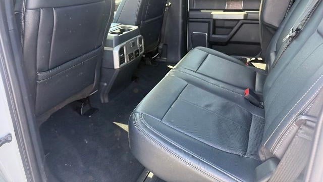 2022 Ford F-450 Super Duty Lariat