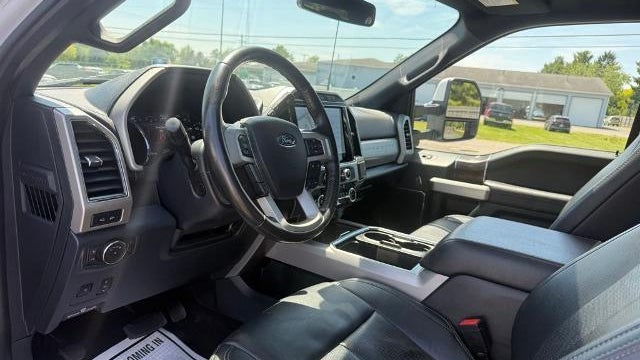 2022 Ford F-450 Super Duty Lariat