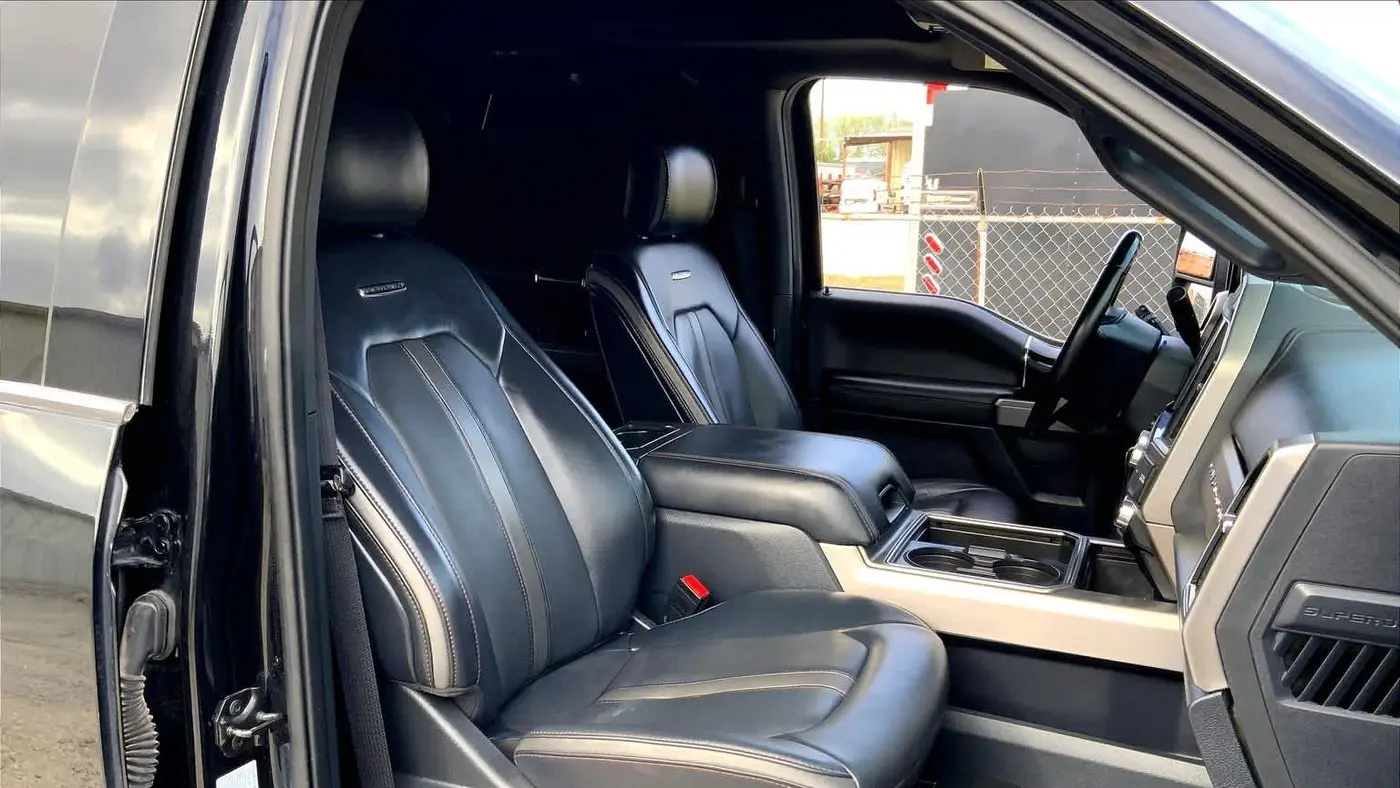 2022 Ford F-450 Super Duty King Ranch