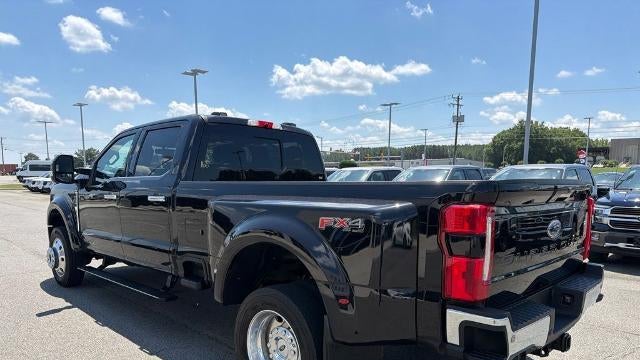 2023 Ford F-450 Super Duty King Ranch