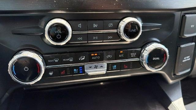 2023 Ford F-450 Super Duty King Ranch