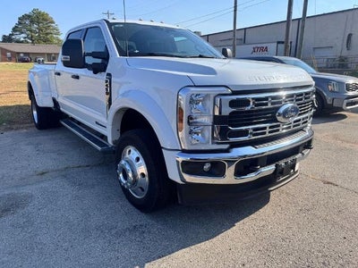 2025 Ford F-450 Super Duty 4X4 XL 4DR Crew Cab 8 FT. LB DRW Pickup