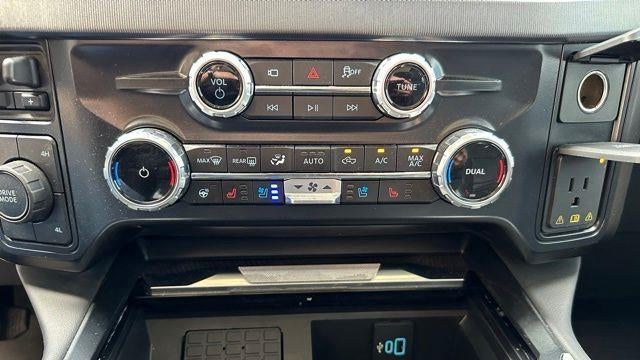 2025 Ford F-450 Super Duty XLT