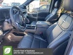 2026 F-450 Super Duty Thumbnail 2