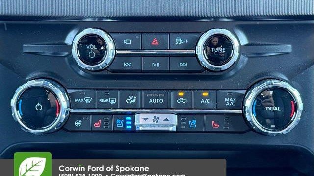 2026 Ford F-450 Super Duty Platinum