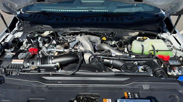2026 Ford F-450 Super Duty Platinum