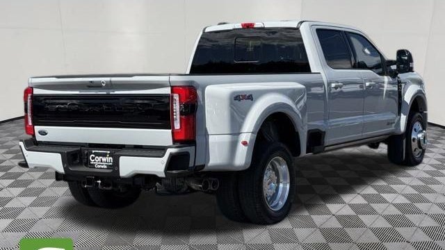 2026 Ford F-450 Super Duty XLT