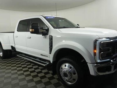 2026 Ford F-450 Super Duty 4X4 Lariat 4DR Crew Cab 8 FT. LB DRW Pickup